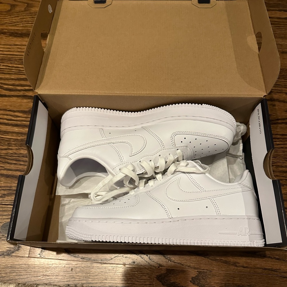 Nike Air Force 1 ‘07 Fresh Sneakers in Box